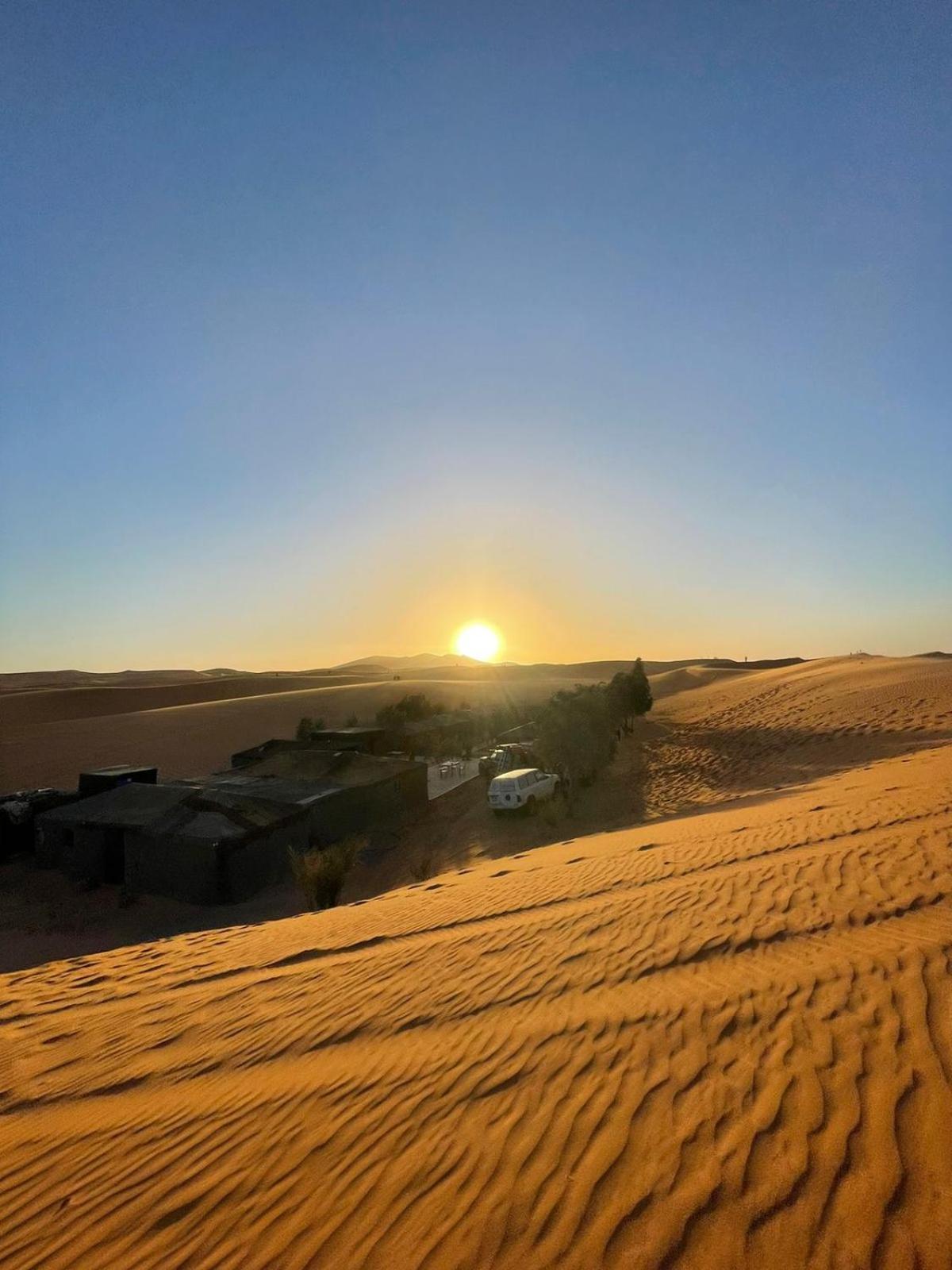 Merzouga Camel Trekking Camp エクステリア 写真