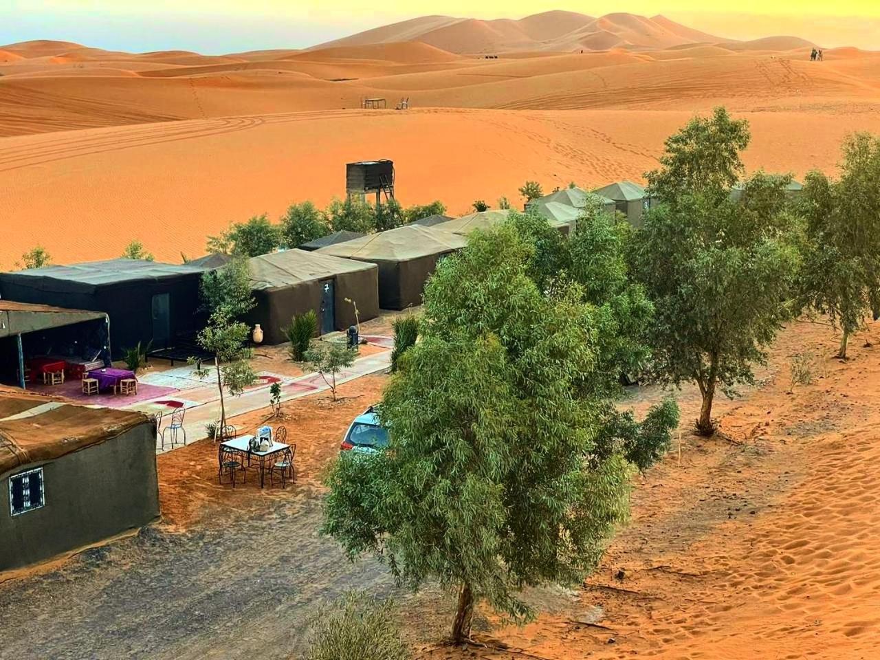 Merzouga Camel Trekking Camp エクステリア 写真