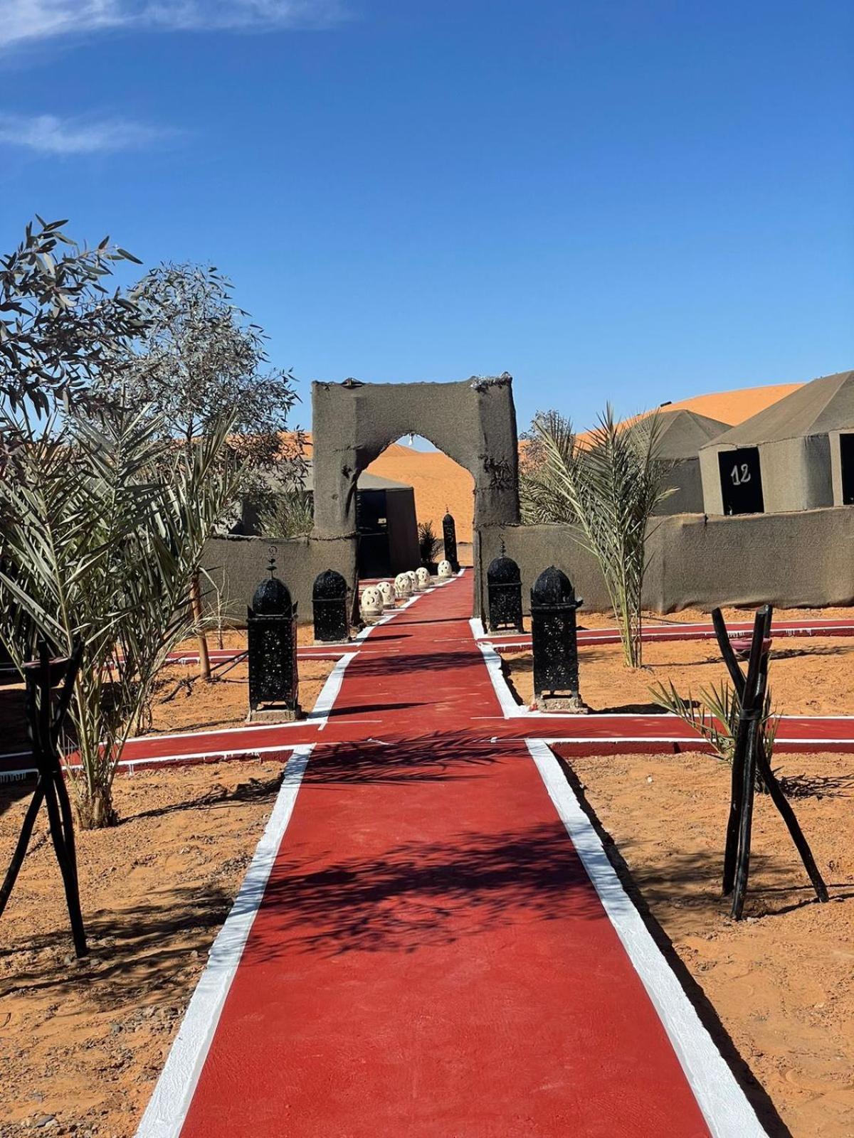 Merzouga Camel Trekking Camp エクステリア 写真